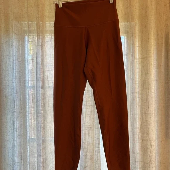 Alo Copper Airbrush Leggings size M - Picture 4 of 4